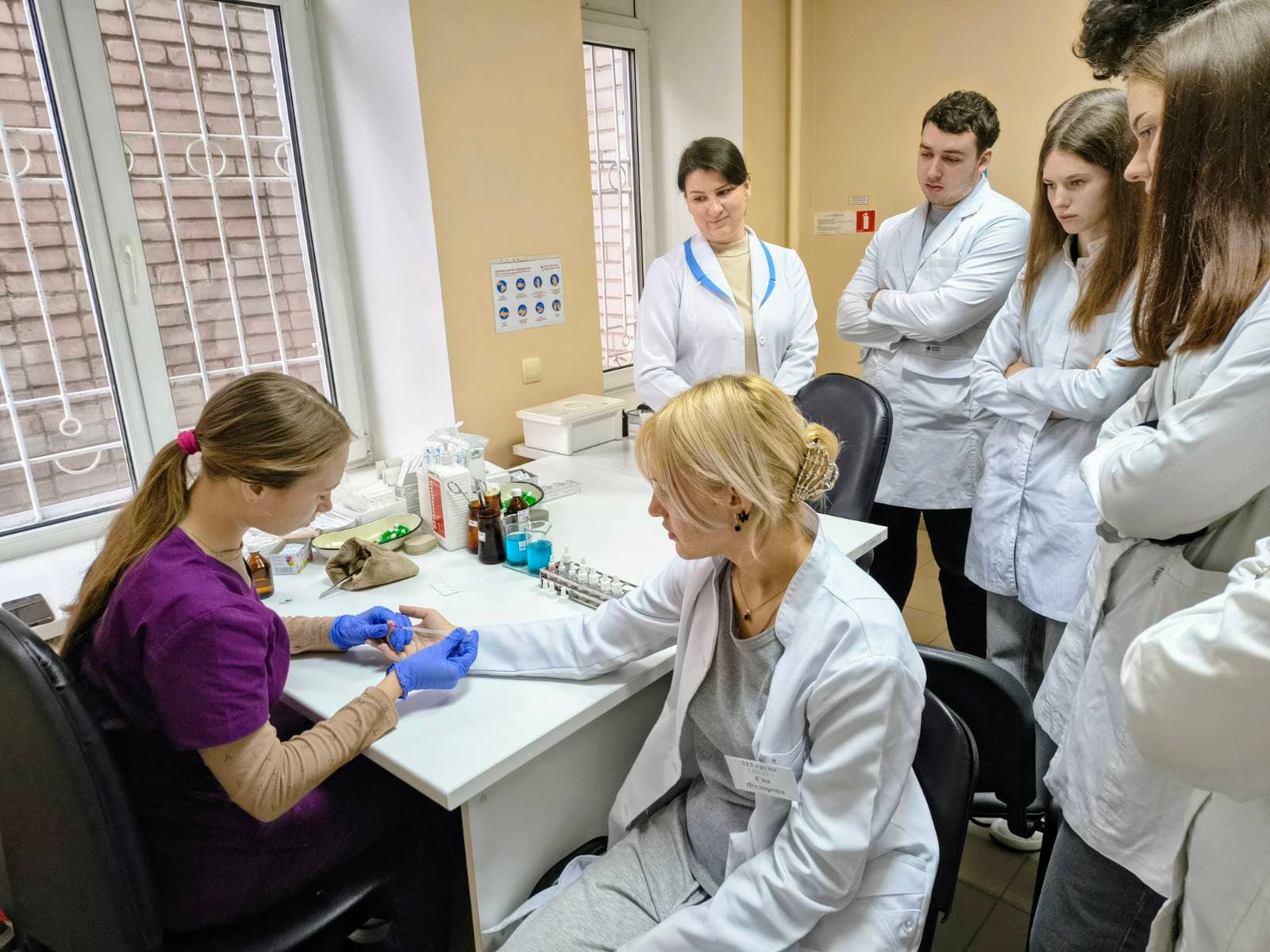 Екскурсія до Житомирського обласного центру крові