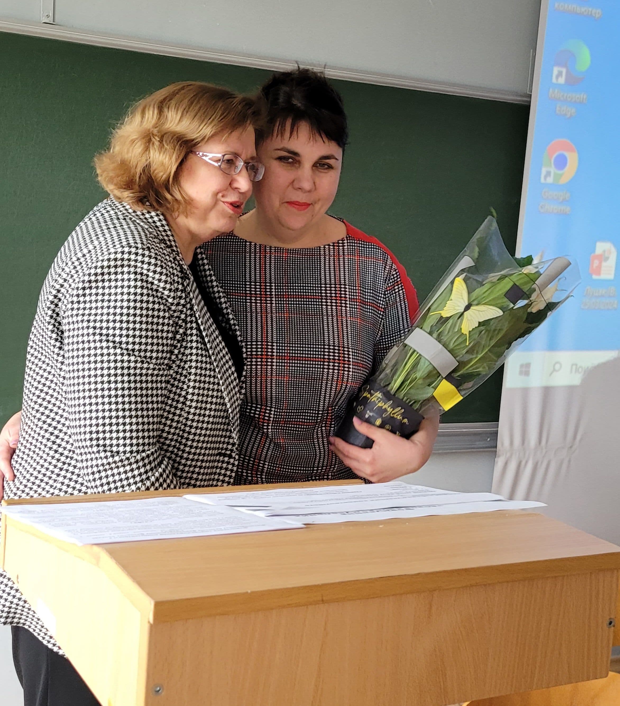 Вітання Ковальчук Ірини Станіславівни із успішним захистом дисертації
