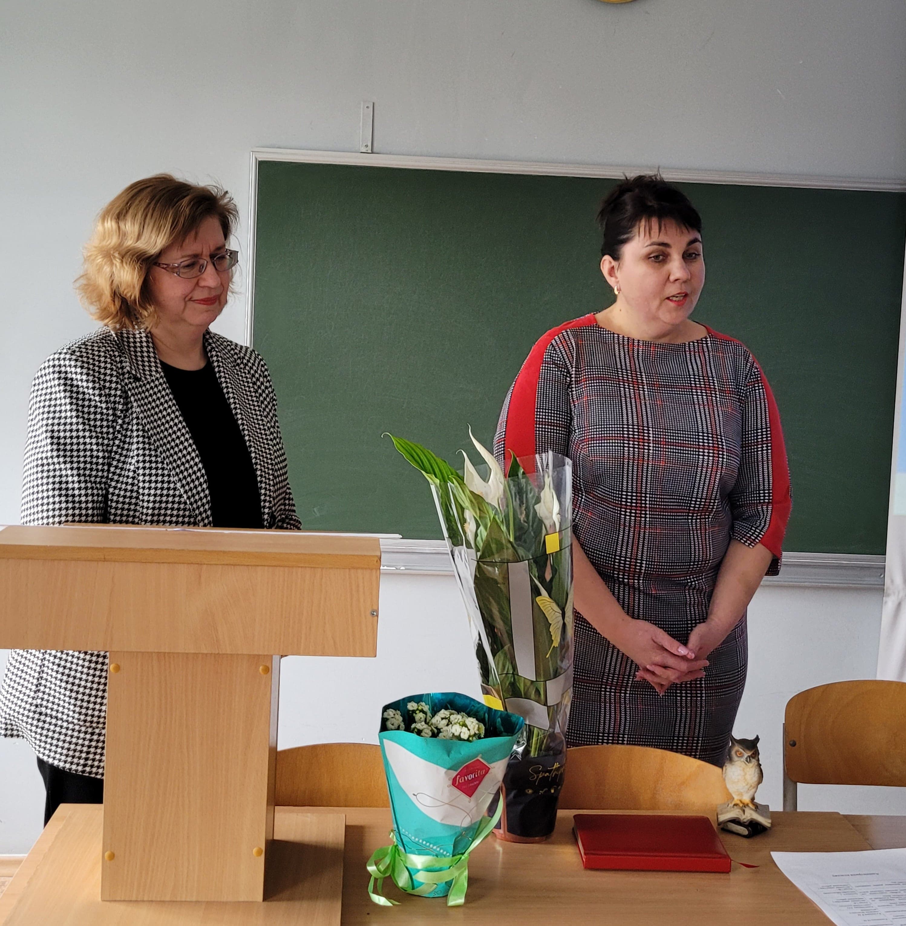 Вітання Ковальчук Ірини Станіславівни із успішним захистом дисертації