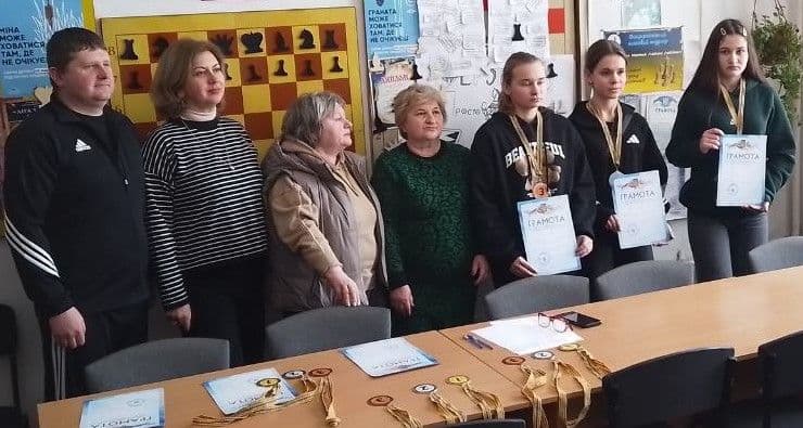 Спортивні ігри серед студентів закладів фахової передвищої освіти Житомирщини з шашок серед жінок та шахів серед чоловіків