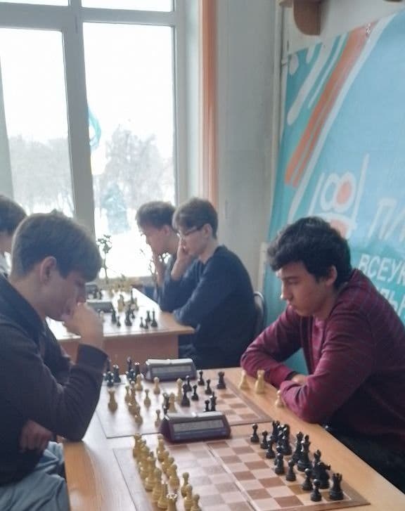 Спортивні ігри серед студентів закладів фахової передвищої освіти Житомирщини з шашок серед жінок та шахів серед чоловіків