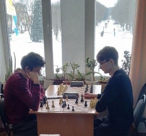 Спортивні ігри серед студентів закладів фахової передвищої освіти Житомирщини з шашок серед жінок та шахів серед чоловіків