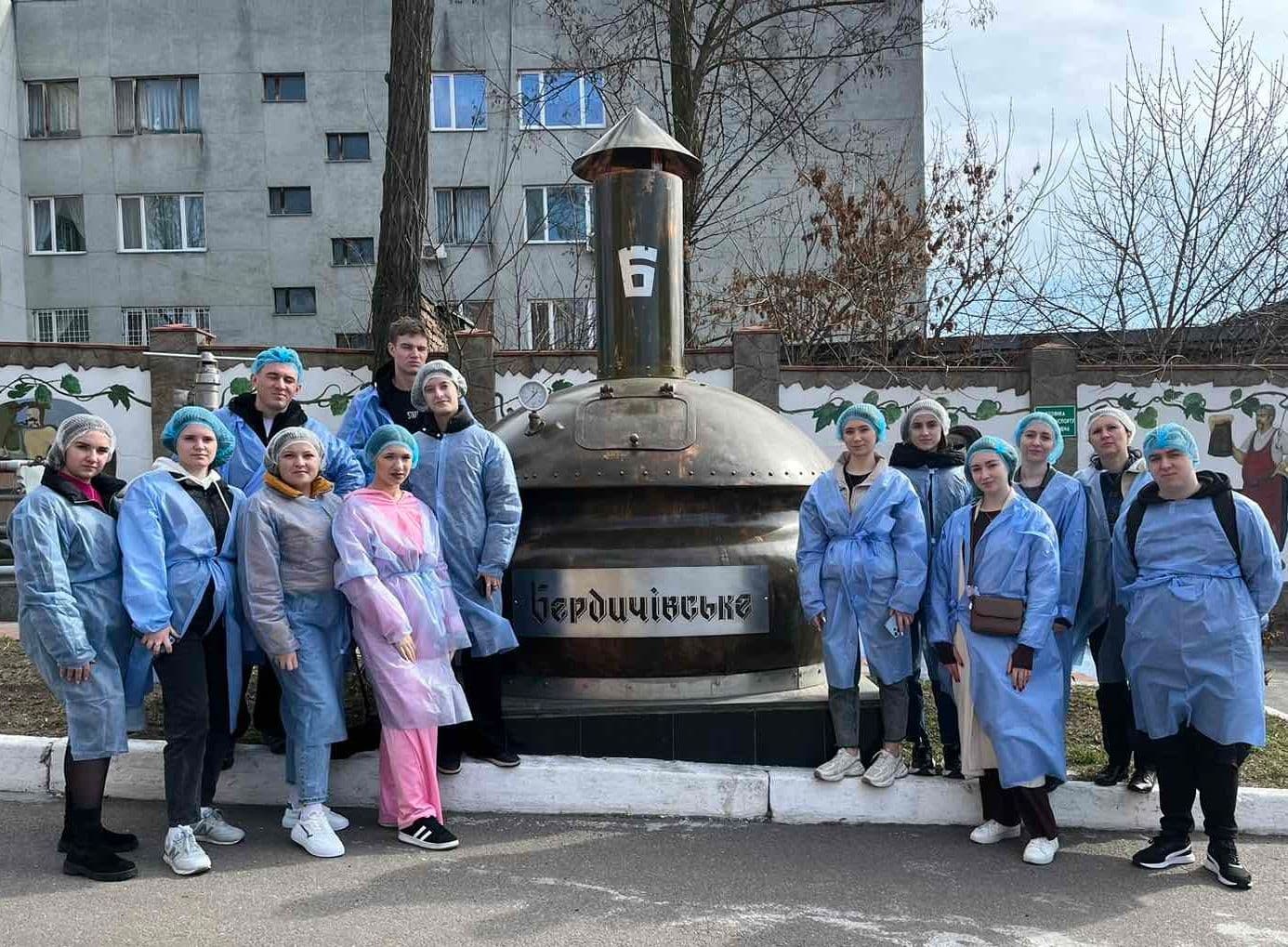 Тематична екскурсія на біотехнологічне виробництво