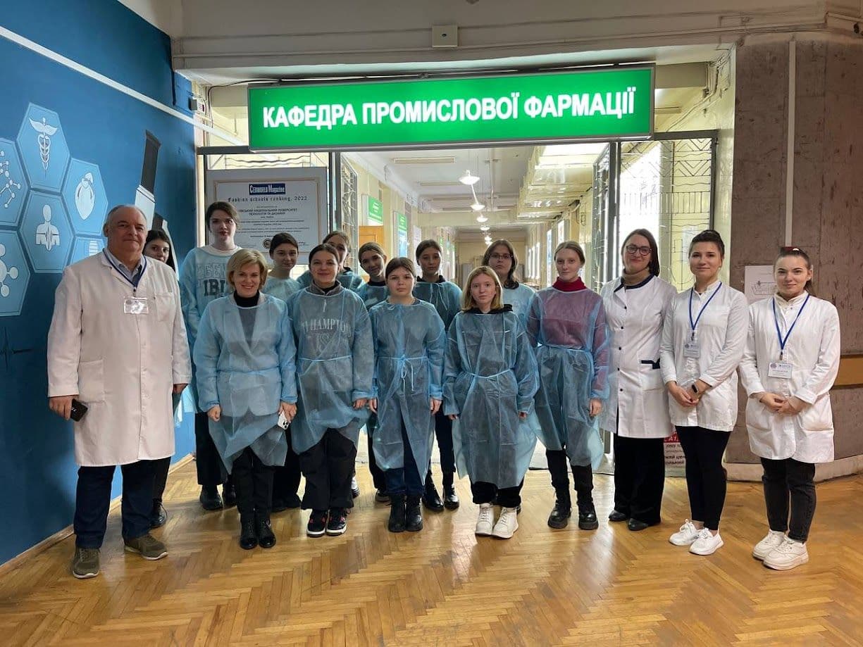 Візит здобувачів освіти ЖБФФК до Київського національного університету технологій та дизайну