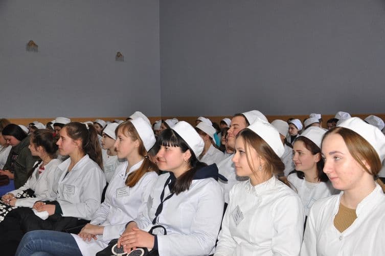 Круглий стіл "Збережімо природу разом"