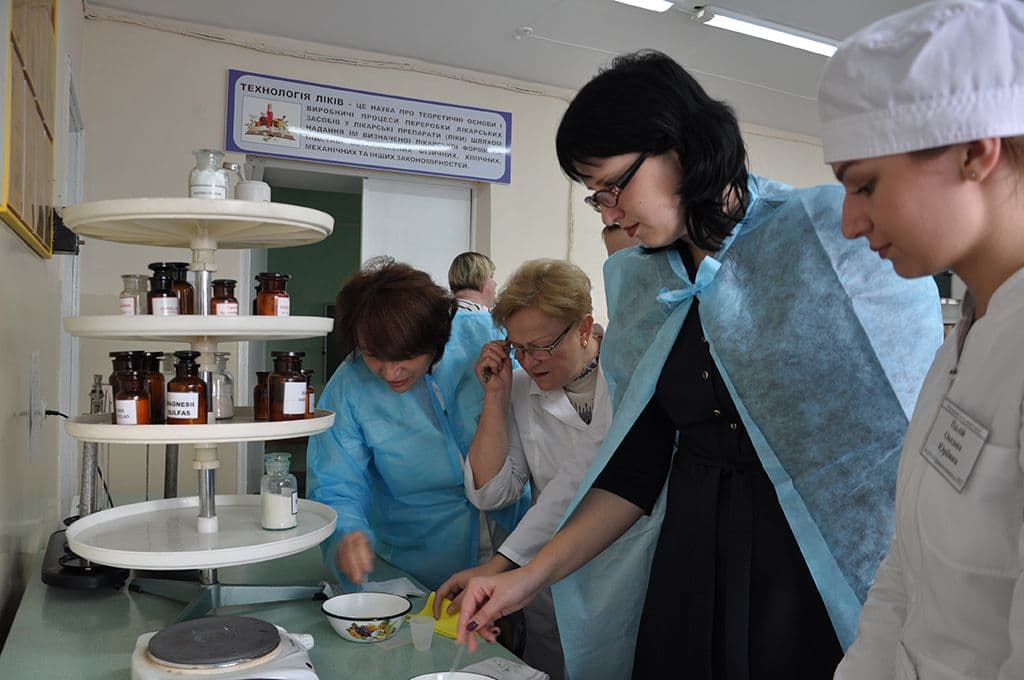 Відкрите практичне заняття з технології ліків