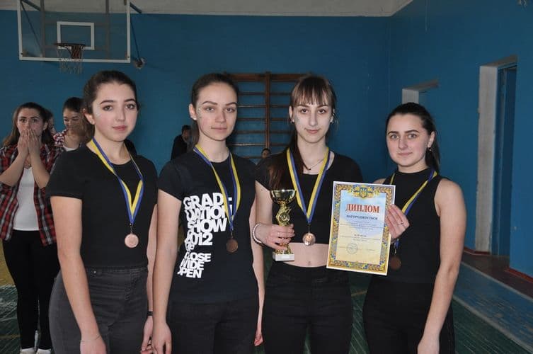 Змагання з аеробіки «Весняні грації»
