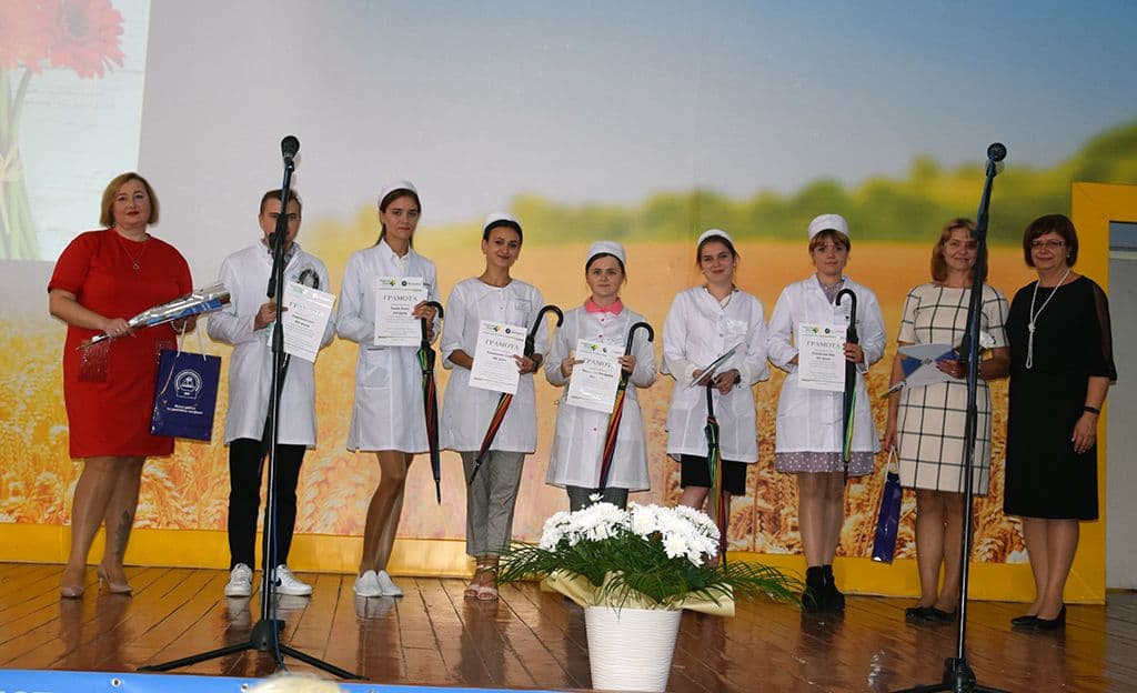 З ДНЕМ ФАРМАЦЕВТИЧНОГО ПРАЦІВНИКА!