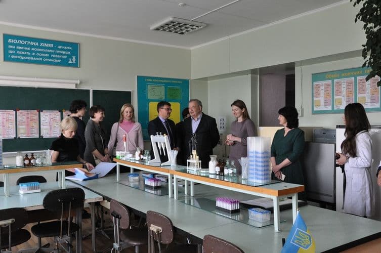 Проведення первинної акредитаційної експертизи