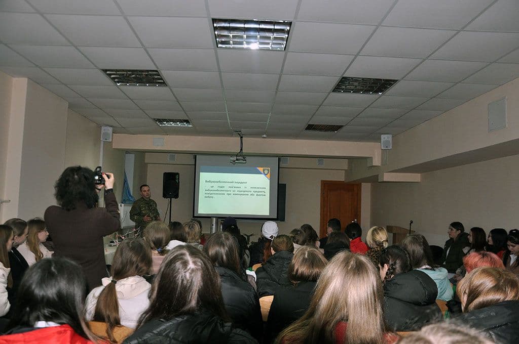 Заняття щодо алгоритму дій при виявленні вибухонебезпечних предметів