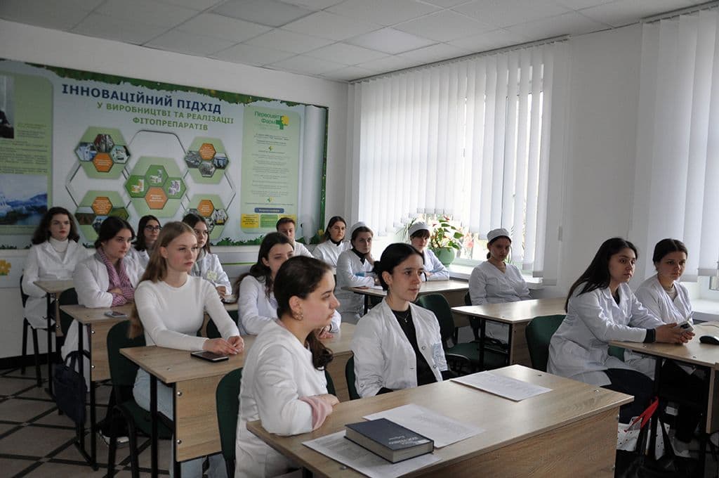 Зустріч студентської ради з адміністрацією ЖБФФК