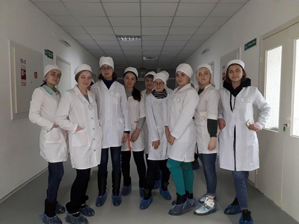 Екскурсія в клініко-діагностичну лабораторію