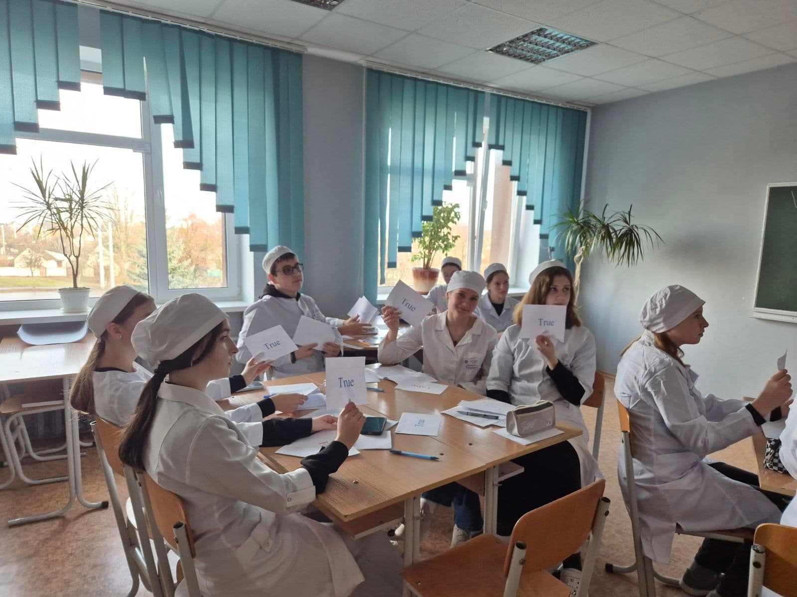 Показове заняття з іноземної мови
