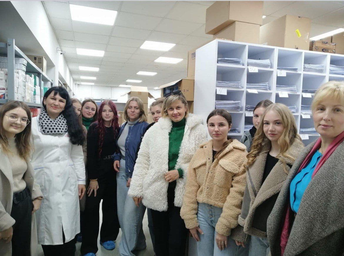 Екскурсія до місцевого дистрибʼютора
