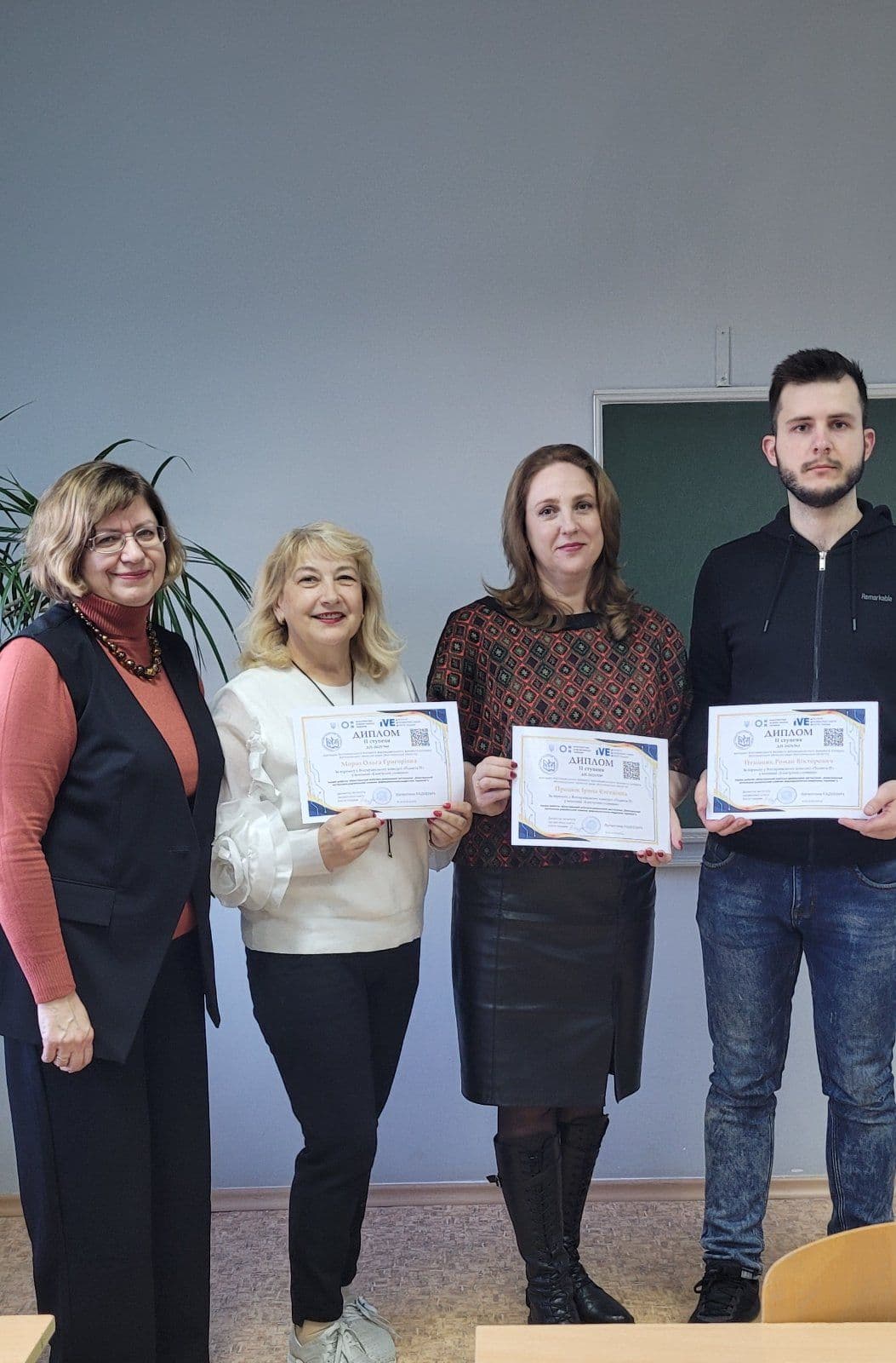 Викладачі ЖБФФК -  переможці Всеукраїнського конкурсу  "ПЛАНЕТА – ІТ",