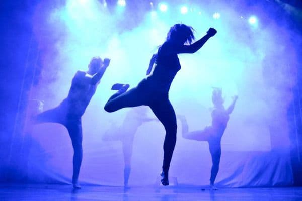 Спортивний конкурс "Весняні грації"